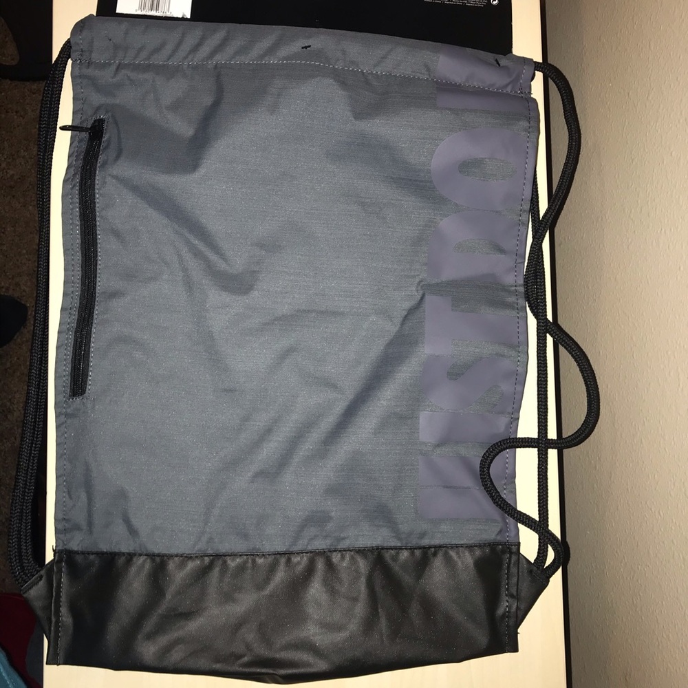 Nike sack bag - Picture 3 of 3
